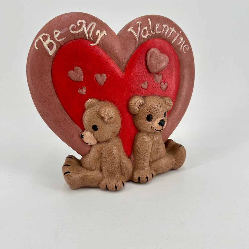 Vintage 1987 Star Ceramic Be My Valentine Teddy Bear Heart Figurine Decor